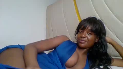 Snapshot of burningdesire_ chatting on October 13, 4:36 am desire online show from October 13, 4:36 am