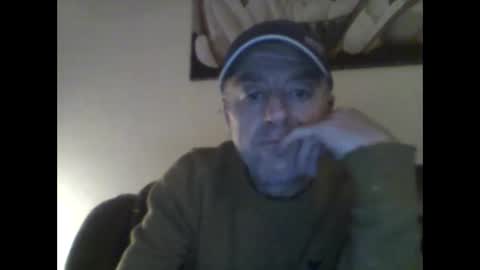 burnleyguy1977 online show from January 14, 2:30 am