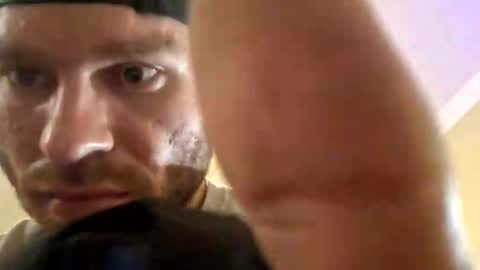 burnoutsboys789874829 online show from November 3, 8:32 pm