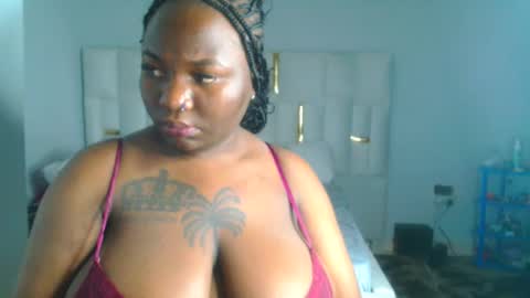 Snapshot of busty_mellons69 chatting on October 14, 12:57 am busty_mellons69 online show from October 14, 12:57 am