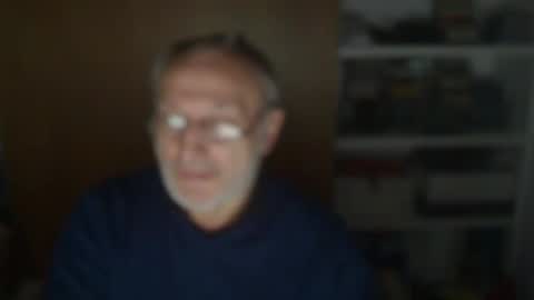 Buttlover2233 online show from January 16, 7:23 pm