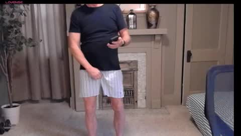 Miles online show from November 26, 6:37 pm