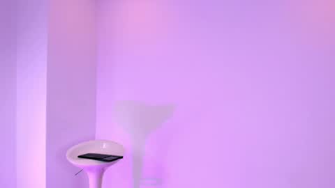    online show from November 8, 2:25 am