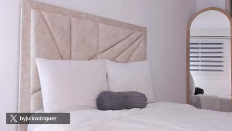    online show from February 3, 3:15 am