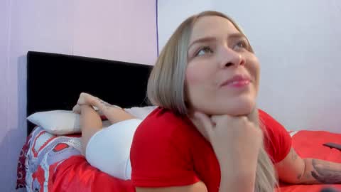 Snapshot of byanca_winklar chatting on September 29, 5:34 pm online show from September 29, 5:34 pm