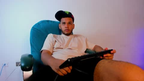 byron_devers online show from April 10, 6:08 am