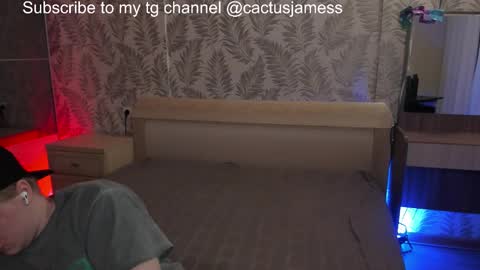 James online show from February 3, 11:30 pm