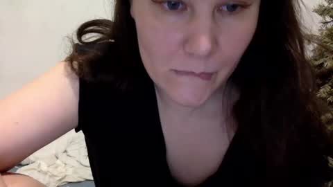 Lamb online show from March 28, 6:53 pm