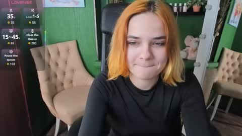 Gina online show from November 5, 8:27 am