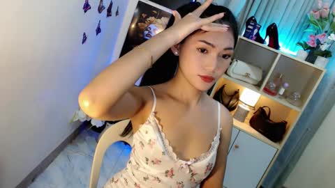 caitlin online show from December 15, 6:59 pm