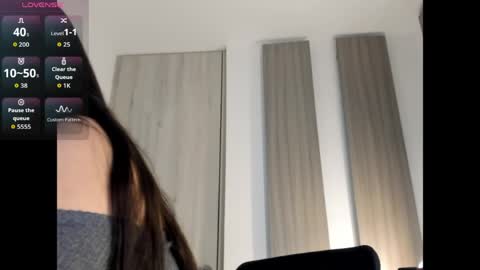 caitlingomez0 online show from May 23, 10:55 am