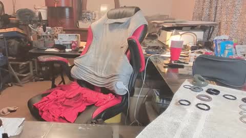 cajunbator2 online show from February 4, 2:10 pm