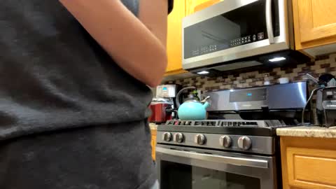 calishop1 online show from December 4, 1:41 am