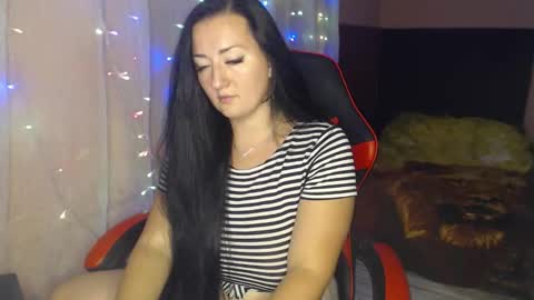 Shaya online show from October 7, 3:19 pm