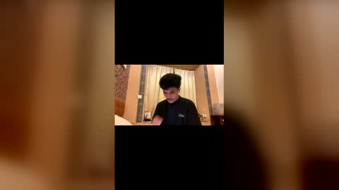 JR online show from April 28, 8:35 pm