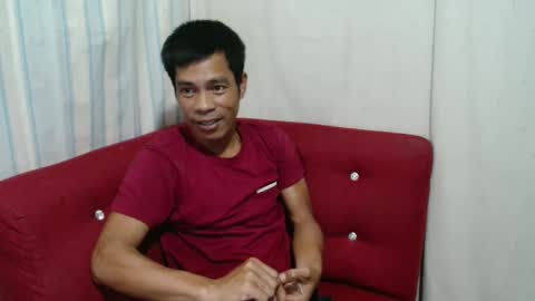 Snapshot of callme_pogs chatting on February 27, 8:46 am callme_pogs online show from February 27, 8:46 am