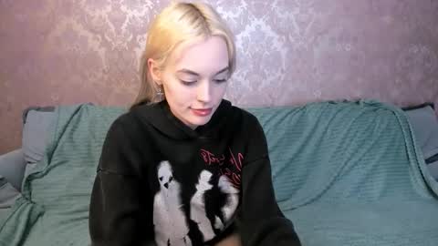 Im Margo where is my Joker  online show from November 1, 12:48 pm