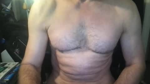 Snapshot of callum5555 chatting on February 1, 9:21 am callum5555 online show from February 1, 9:21 am