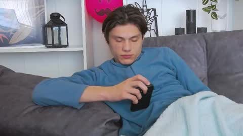 Calvin online show from February 24, 6:49 am