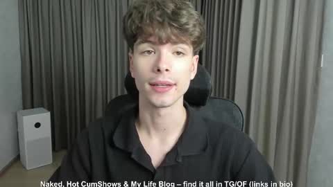 Hey I am Calvin  online show from November 30, 2:13 pm