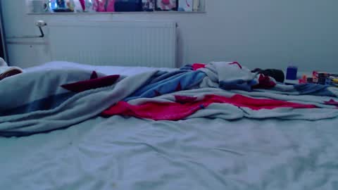 Calvinjohnlad online show from February 17, 5:36 am