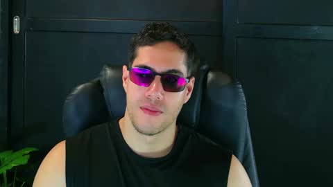 camara110 online show from March 6, 3:13 am