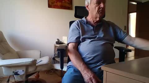 camcologne online show from September 12, 9:11 am