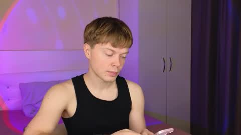 Cameron online show from November 22, 9:41 am