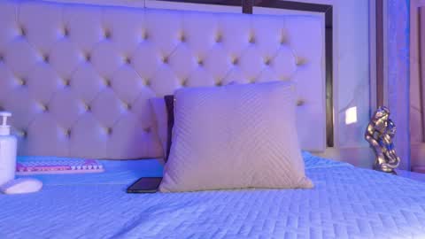 cameron_hearts online show from March 28, 12:28 pm