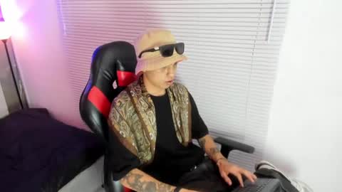 CAMERON online show from June 29, 3:36 am