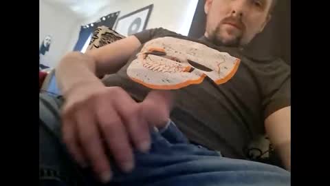 camerontaylorcub online show from March 24, 10:27 pm