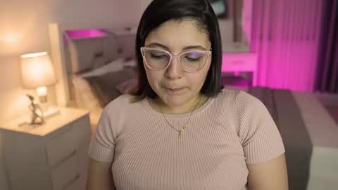 Camila buitrago online show from January 13, 11:06 pm