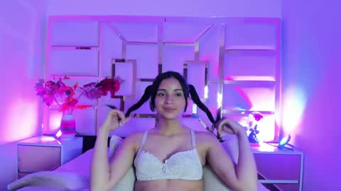 Snapshot of camila_carter1 chatting on September 26, 9:23 pm CAMILA online show from September 26, 9:23 pm