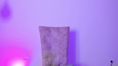  s online show from May 29, 1:47 am