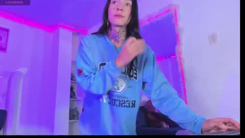  s online show from October 28, 5:52 am