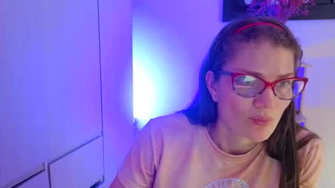 Camila ventura online show from November 16, 8:33 pm