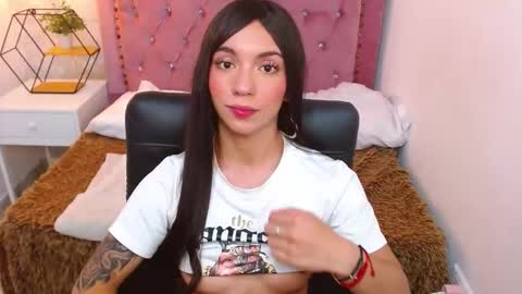 Snapshot of camilah_tk chatting on October 16, 8:40 pm Cami online show from October 16, 8:40 pm