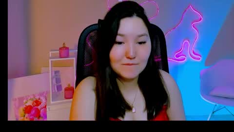 camilamartiez online show from April 17, 1:13 pm