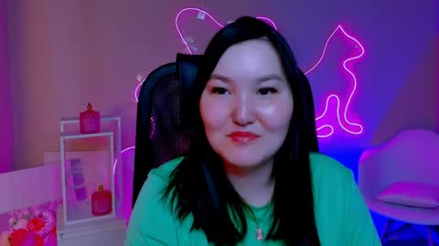 camilamartiez online show from April 16, 10:04 am