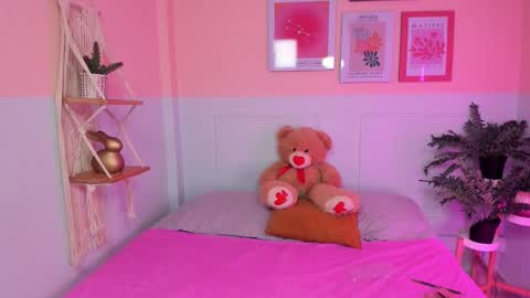 Camila  online show from March 17, 4:06 am