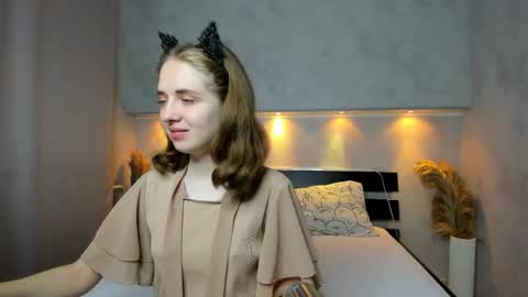 Snapshot of camilla_kelly chatting on September 10, 12:22 am Camilla online show from September 10, 12:22 am