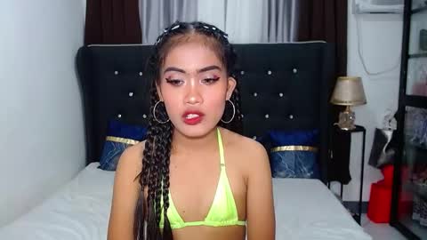 camilla_morena online show from March 9, 5:44 am
