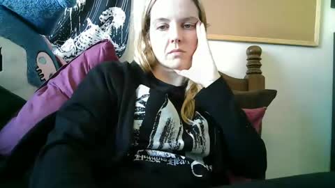 Camille Deville online show from January 13, 2:28 am