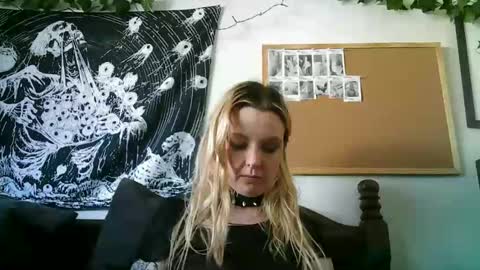 Camille Deville online show from January 22, 12:38 am