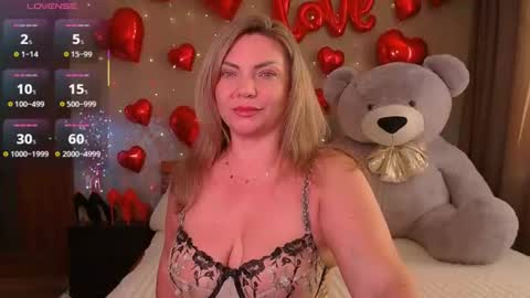 Camille Game online show from June 14, 2:35 am