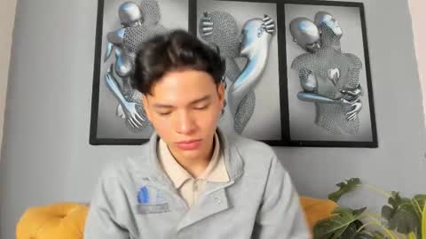 Camillo Virgil online show from December 1, 11:08 am