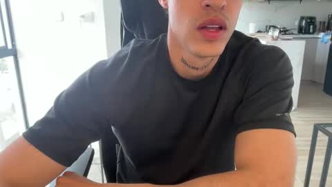 camilo online show from June 3, 6:35 pm