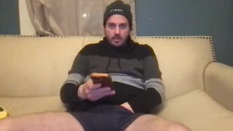 camunity online show from January 16, 8:34 am