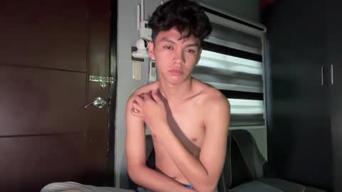 Ethan online show from September 30, 9:58 pm