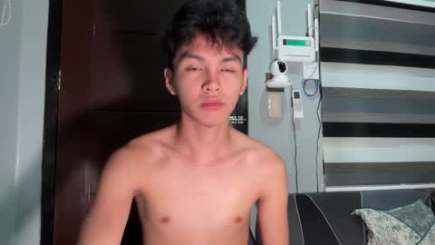 Ethan online show from October 2, 9:19 am